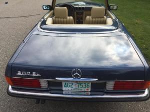 Mercedes-Benz 280 SL 1983 года  (EU)